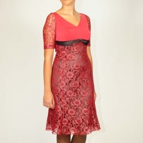 Червена дамска официална дантелена рокля бизнес дължина с къс ръкав 20373