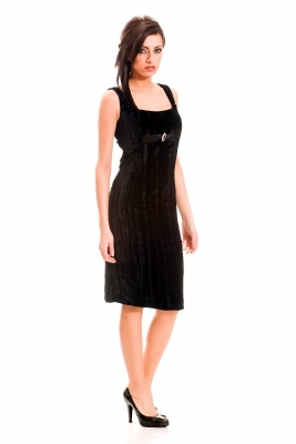 Официална дамска черна кадифена рокля без ръкави с брошка и хастар  20141