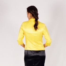 Официално дамско късо жълто сатенено сако с хастар и три-четвърт ръкав 80706 